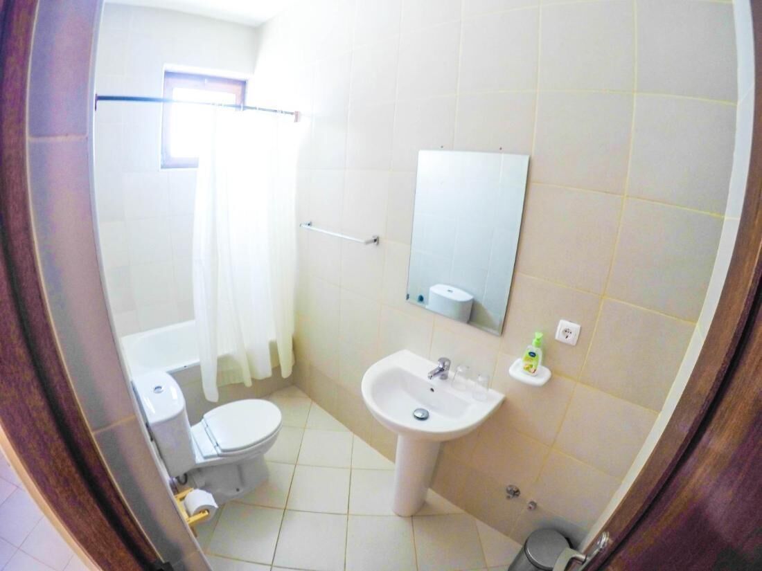 Room, 1 Bedroom, Balcony | Bathroom