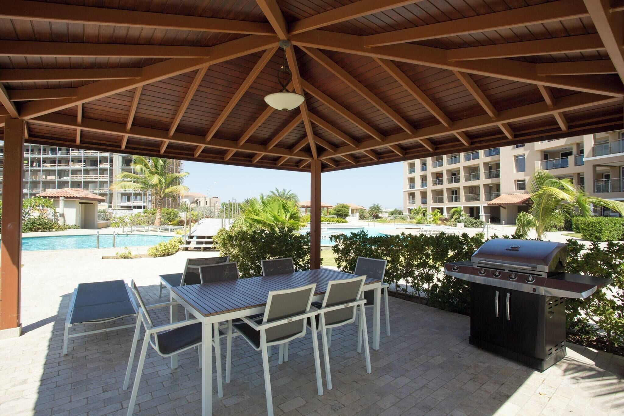 Condo, 1 Bedroom, Balcony, Ocean View | Outdoor dining