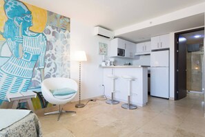 Condo, 1 Bedroom, Balcony, Ocean View | Bathroom