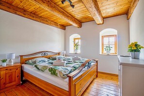 Apartament, 2 dormitoris, fumadors, pati | 2 dormitoris 