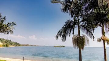 Room, 2 Bedrooms, Terrace, Garden View | Beach