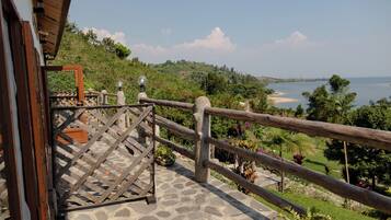 Room, 2 Bedrooms, Terrace, Garden View | Beach