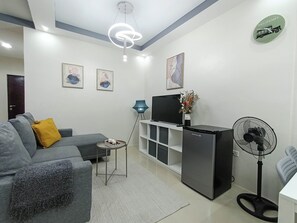Apartment, 2 Bedrooms | Living room - Manzil Anilao B&B Superior Bedroom U3 (Mabini)
