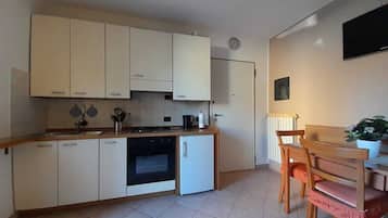 Apartamento, 1 quarto, para fumantes, vista para o jardim | Parte interna
