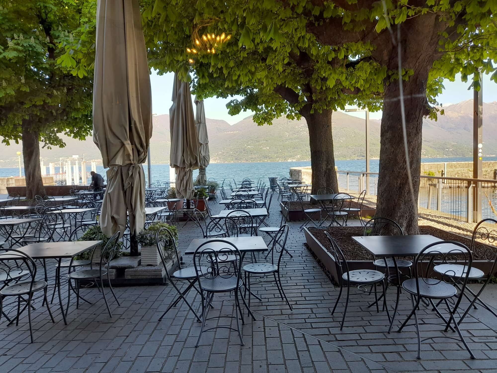Lägenhet - 1 sovrum - rökare - utsikt mot trädgården | Restaurang utomhus