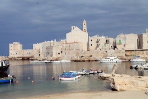 Marina - Giovinazzo Historic Apulia (Giovinazzo)