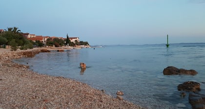 Spacious Holiday House Hana, Sleeps 12