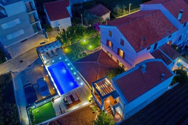 Apartment, 1 Bedroom, Smoking, Balcony | Exterior
