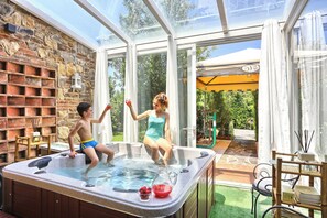 Villa, Mehrere Schlafzimmer, barrierefrei, Raucher | Badezimmerausstattung