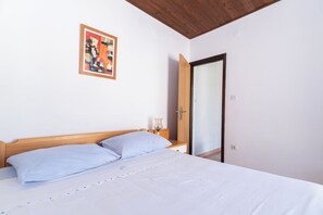 Apartment, 1 Bedroom, Balcony, Garden View | 2 bedrooms - Close To The Sea, 1-bedroom Apartment Sonia (Kukljica)