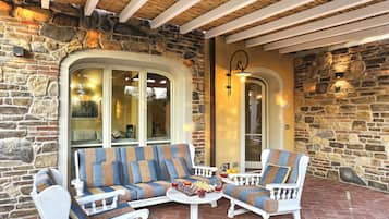 Villa, Multiple Bedrooms, Accessible, Smoking | Terrace/patio