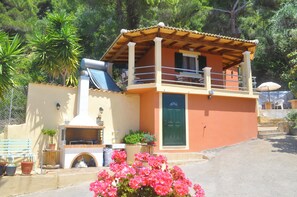 Apartment, 1 Bedroom, Smoking, Balcony | Front of property - Villa Takis on Pelekas Beach Small House With Garden and sea View (Corfu)