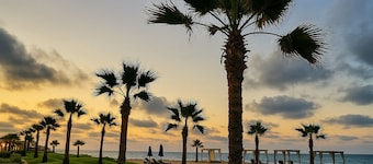 Serene Chalet Retreat in Port Said Governorate