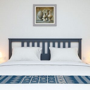 Studio, Multiple Bedrooms, Accessible, Smoking | 2 bedrooms