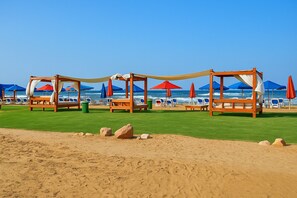 Chalet, 1 Bedroom, Accessible, Smoking | Beach