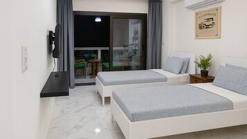 Chalet, 1 Bedroom, Accessible, Smoking | 2 bedrooms