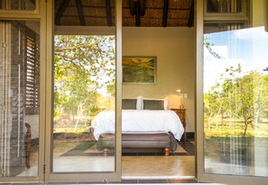 5 bedrooms