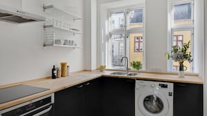 Private kitchen - Cozy 1 Bedroom Apartment in Vanlose, Copenhagen (Copenhagen)