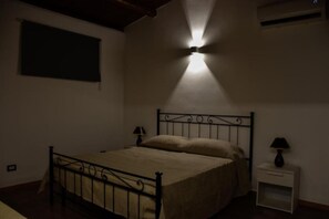 Casa, 2 habitaciones, para fumadores, alberca privada | 2 habitaciones y wifi 