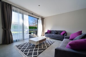 Living area - 2 Bedroom Private Villa With Swimming Pool (Fethiye)