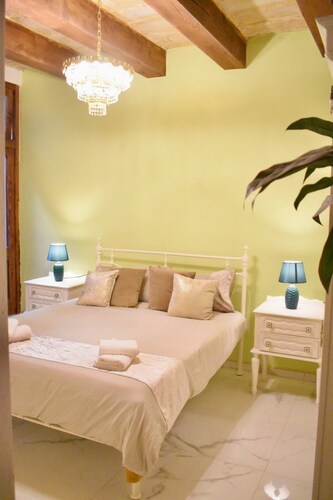 Compact And Cheerful House Close To Valletta