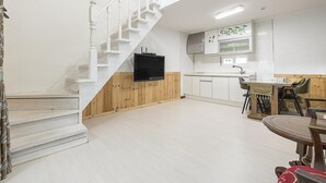 Basic Room, 1 Bedroom (SEA badanim)