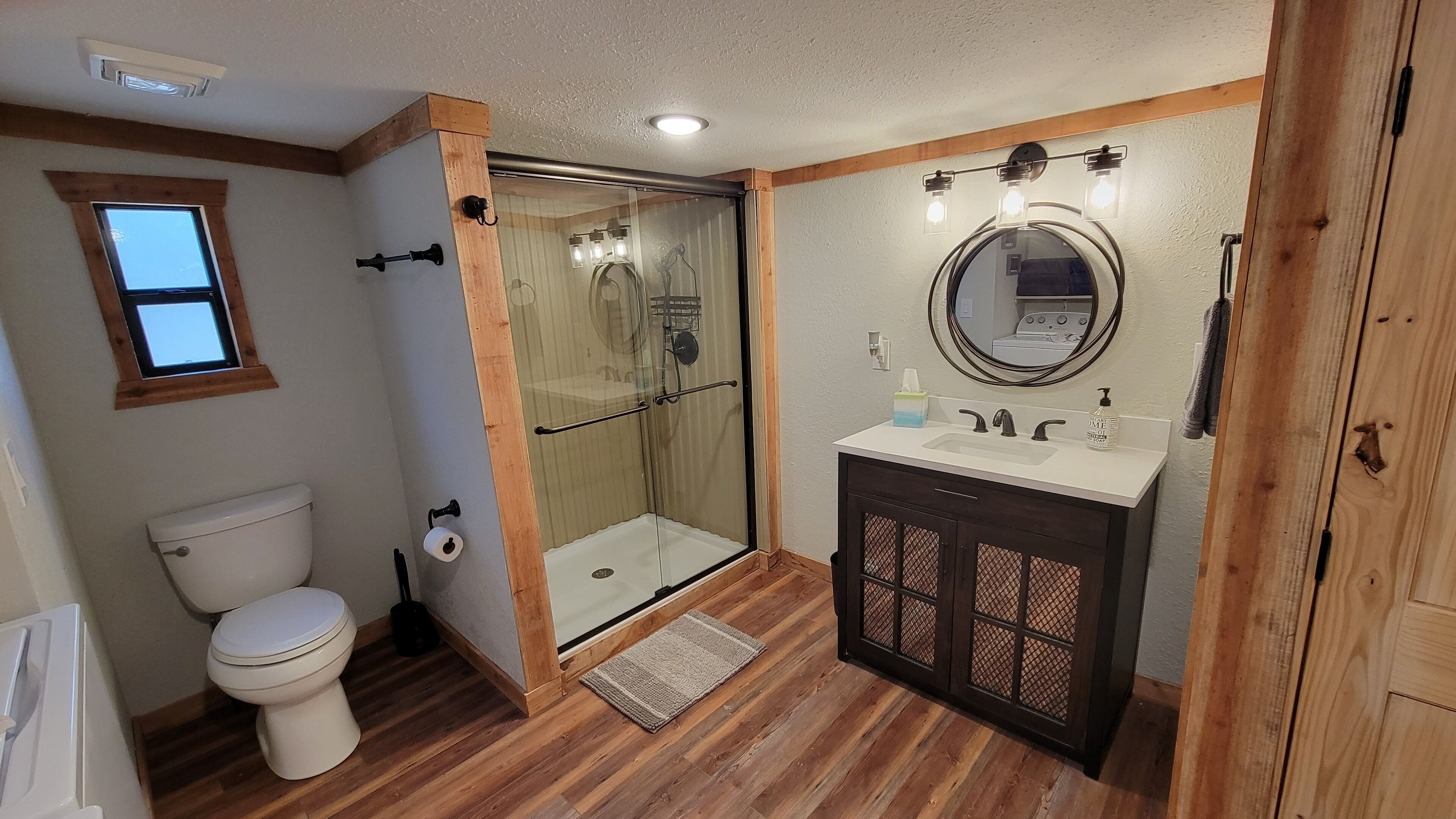 Shower, towels, toilet paper