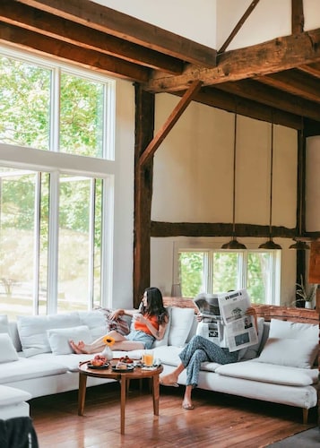 Glasco Woodstock - 16 Acres with Mountain View.