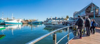 The Sanctuary - unique, urban and private with gorgeous garden