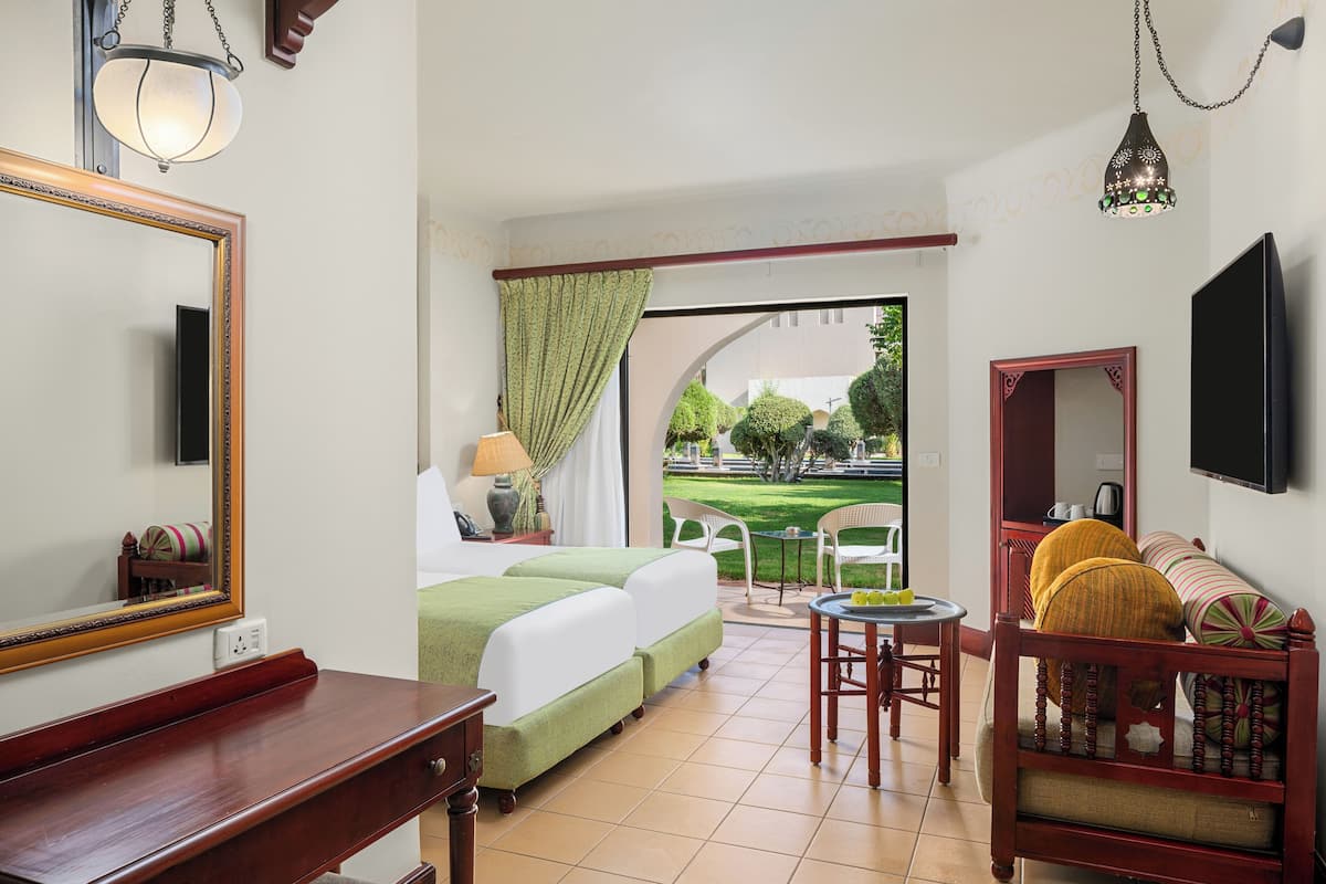 family room, 2 bedrooms | 1 bedroom, minibar, individually decorated, individually furnished