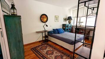 Apartment | 1 bedroom, iron/ironing board, free WiFi, bed sheets