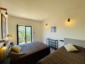 1 chambre, bureau, lit parapluie, Wi-Fi gratuit