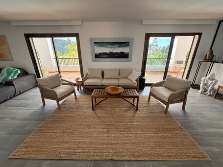 Great Villa Ibiza Km4 - Image 23