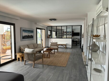 Great Villa Ibiza Km4 - Image 3