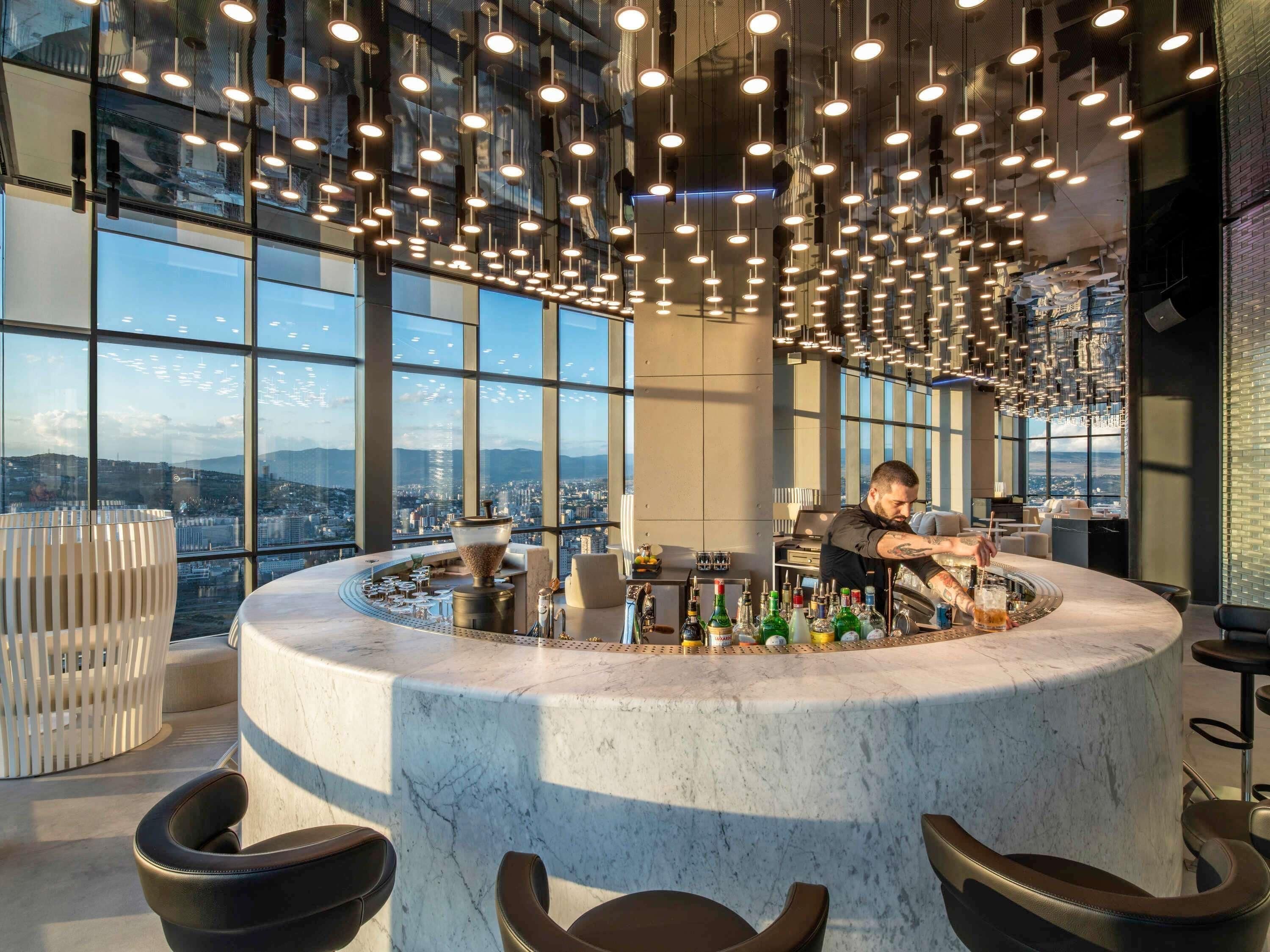 Cocktail bar