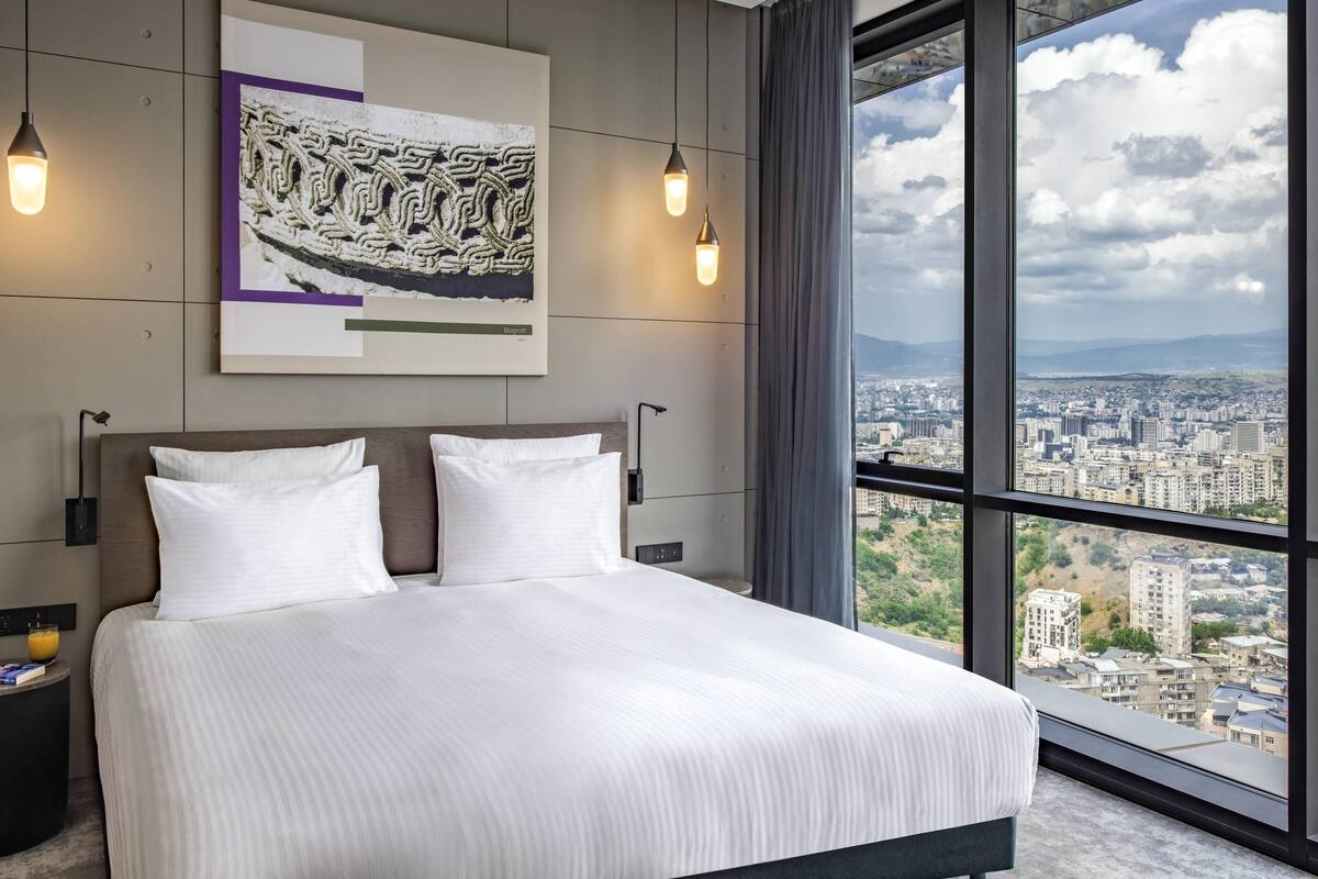 Superior Double Room, 1 King Bed | Premium bedding, memory foam beds, minibar, in-room safe
