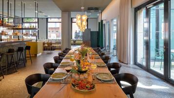 Mittagessen und Abendessen
