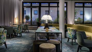 Bar (in der Unterkunft)