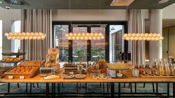 Daily buffet breakfast (EUR 22 per person)