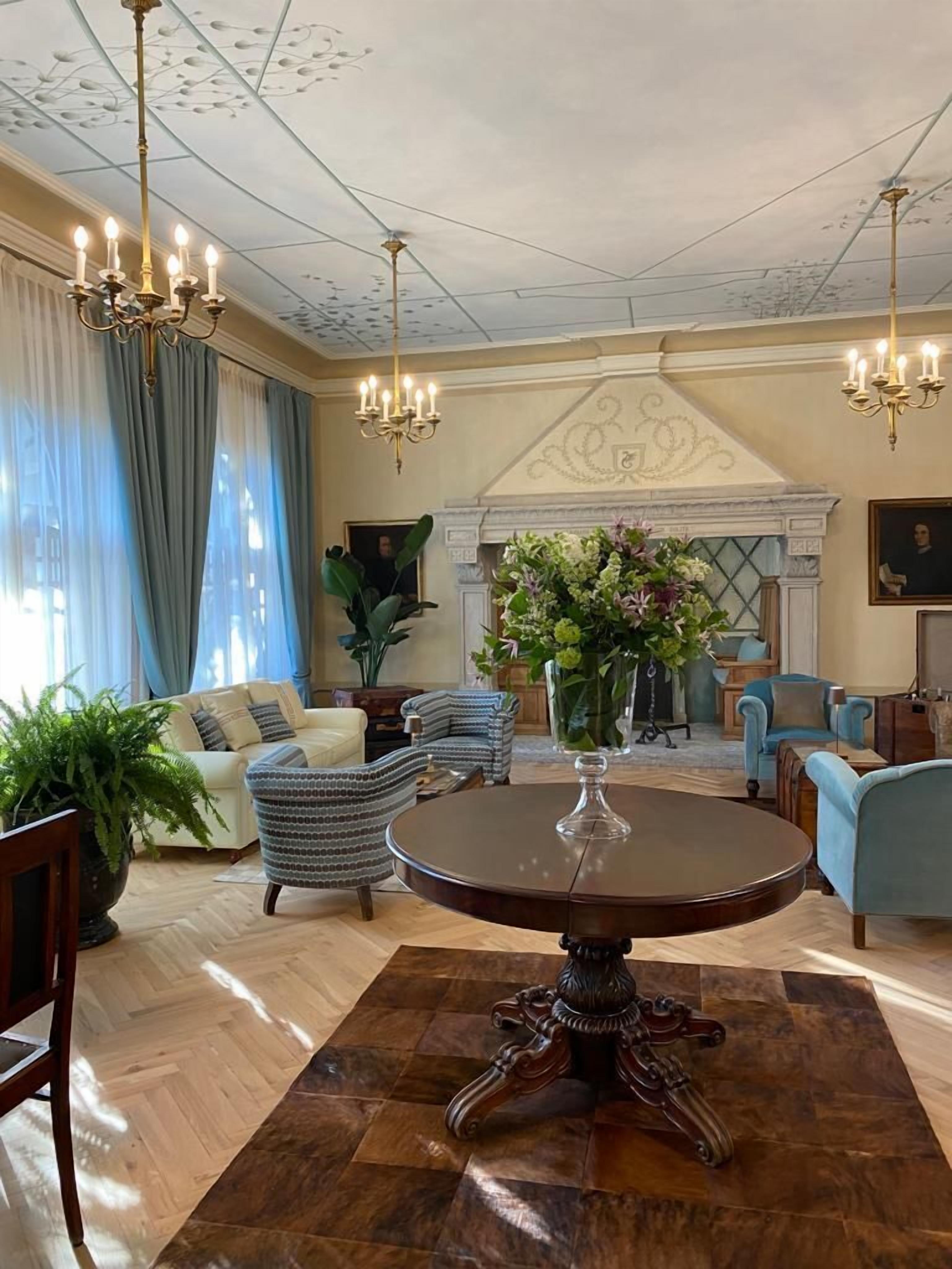 Villa Chiovenda - period residence with private swimming pool