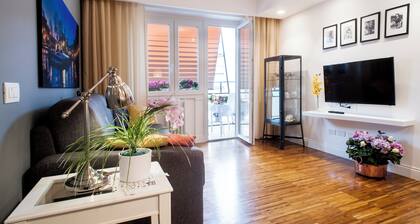 Roma-INCANTATA, Large balcony, Central, Next to the main Subway, Lively District