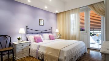 1 Schlafzimmer, Schreibtisch, BĂŒgeleisen/BĂŒgelbrett, Reisekinderbett