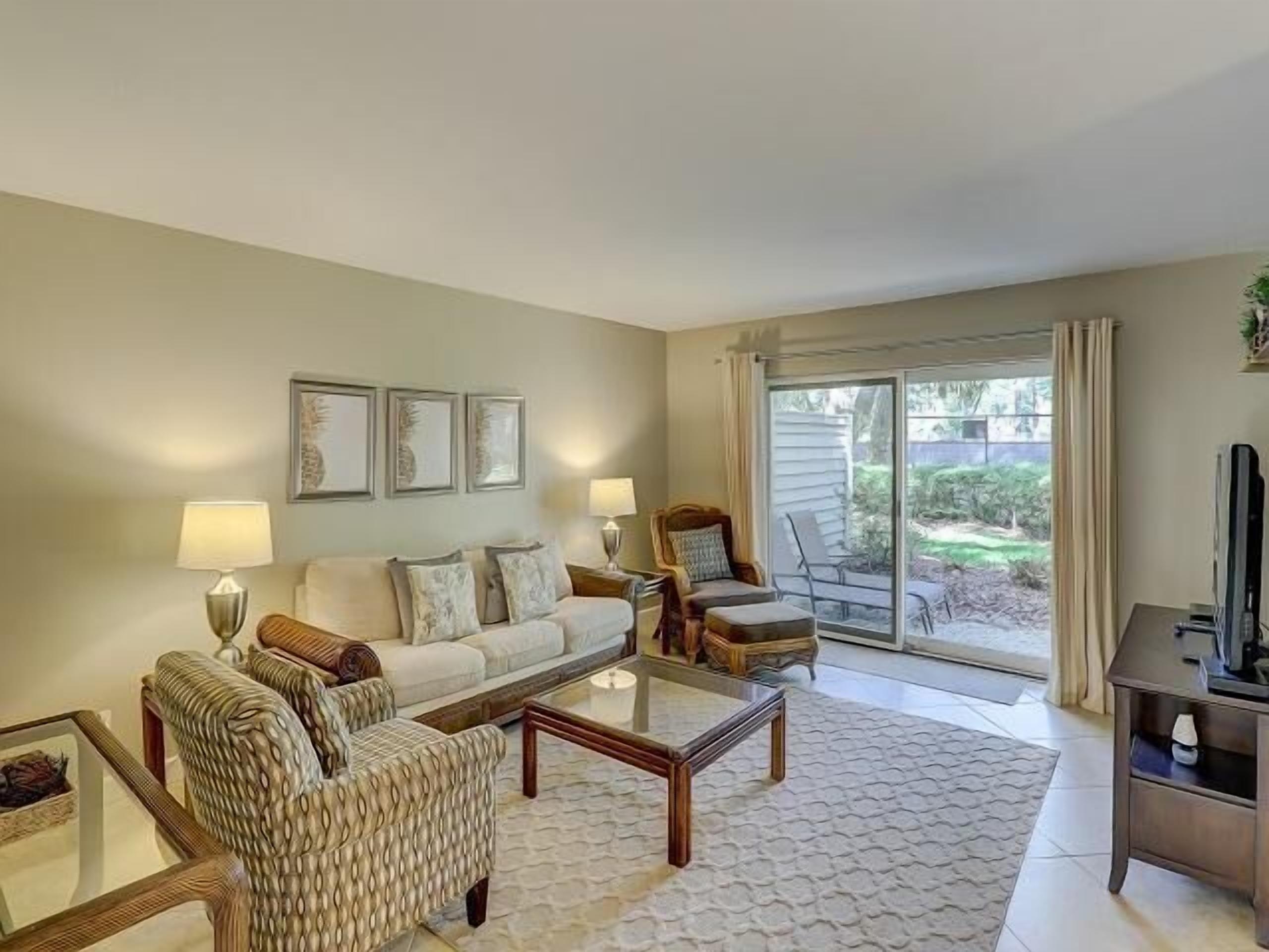 Updated & Spacious 2-Bdrm Villa w/ private patio in the heart of Harbour Town
