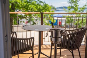 Terrace/patio - Hafenhotel zu Putbus (Putbus)