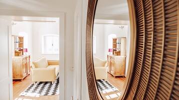 3 Schlafzimmer, Schreibtisch, kostenloses WLAN, Bettwäsche