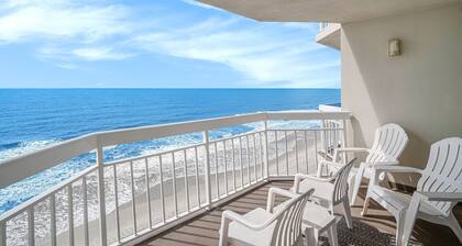 0710 Waters Edge Resort 1 Bedroom Condo by RedAwning