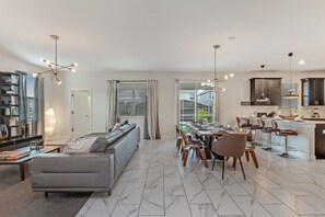 Villa, 6 habitaciones | Restaurantes