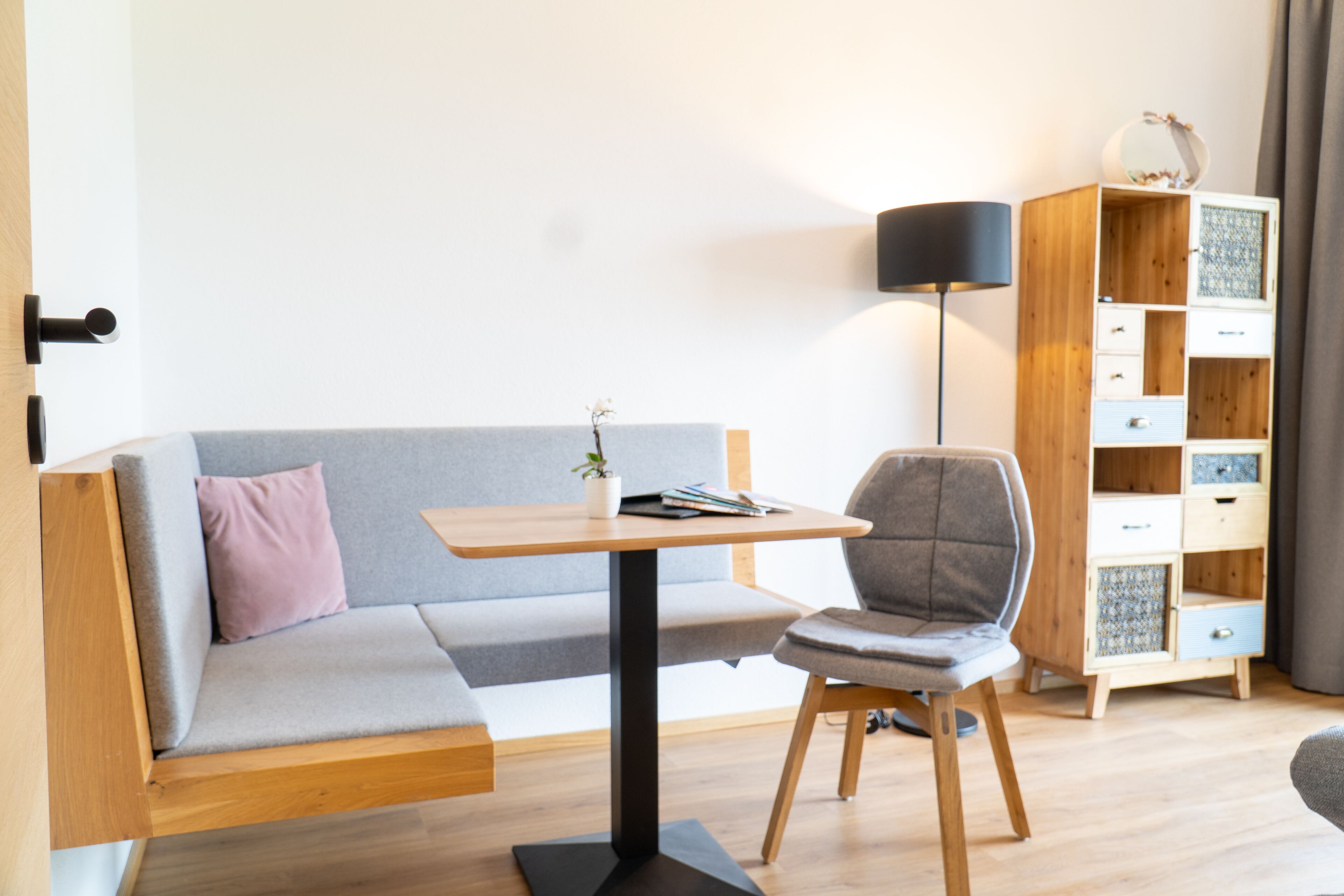 In the countryside and yet in a few minutes in the city of Innsbruck