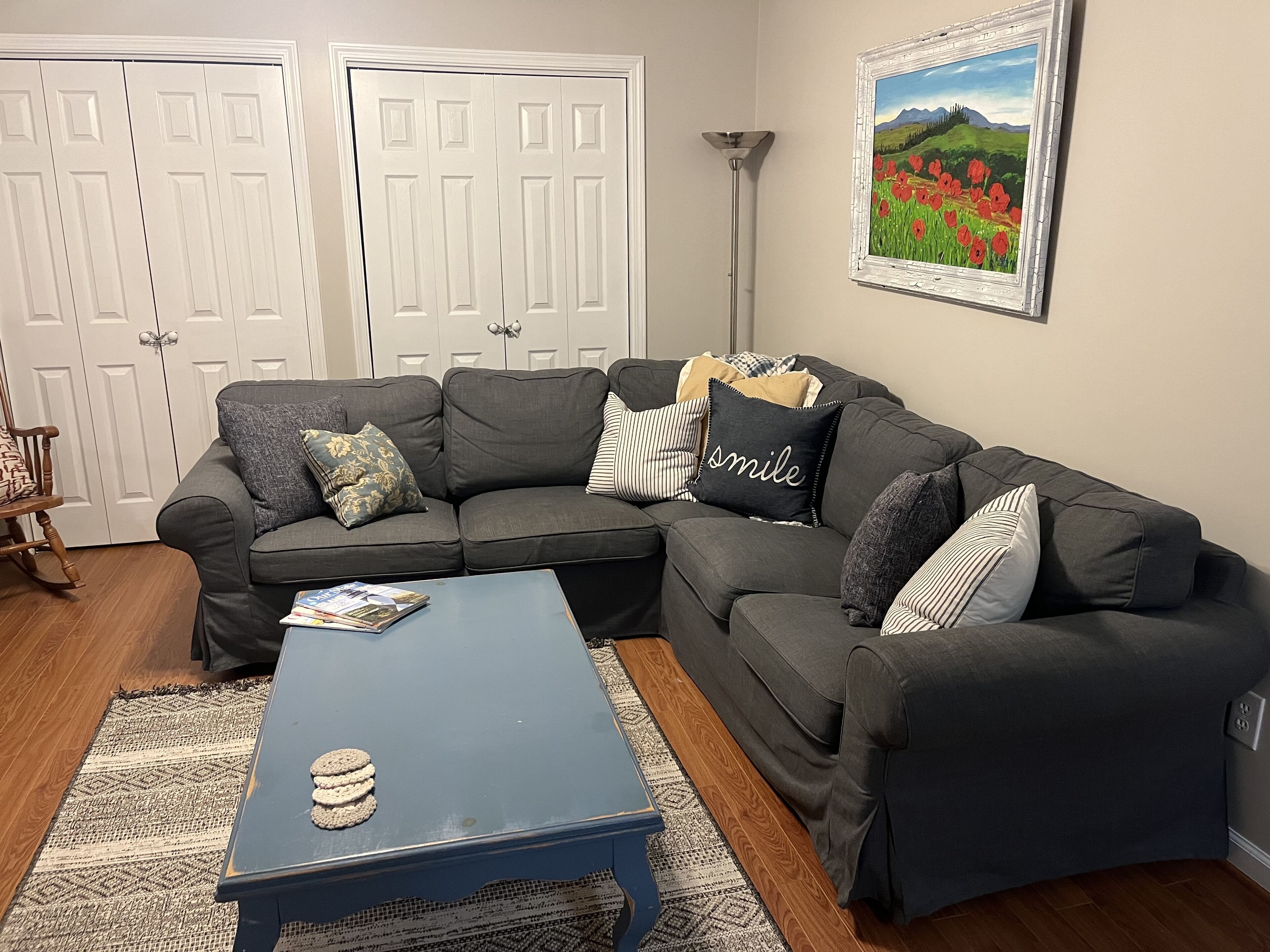 detached guesthouse, minutes to downtown, breweries, and shopping