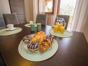 Apartment (Two Bedroom Apartment with Terrace an) | Private kitchen | Fridge